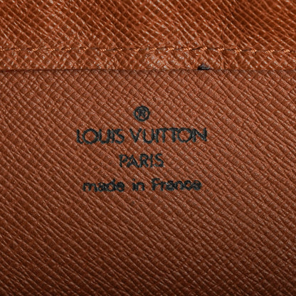 Louis Vuitton Orsay Clutch aus Monogram Canvas