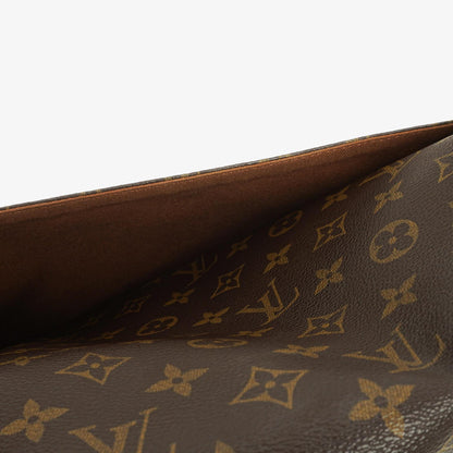 Louis Vuitton Sac Gibeciere GM aus Monogram Canvas