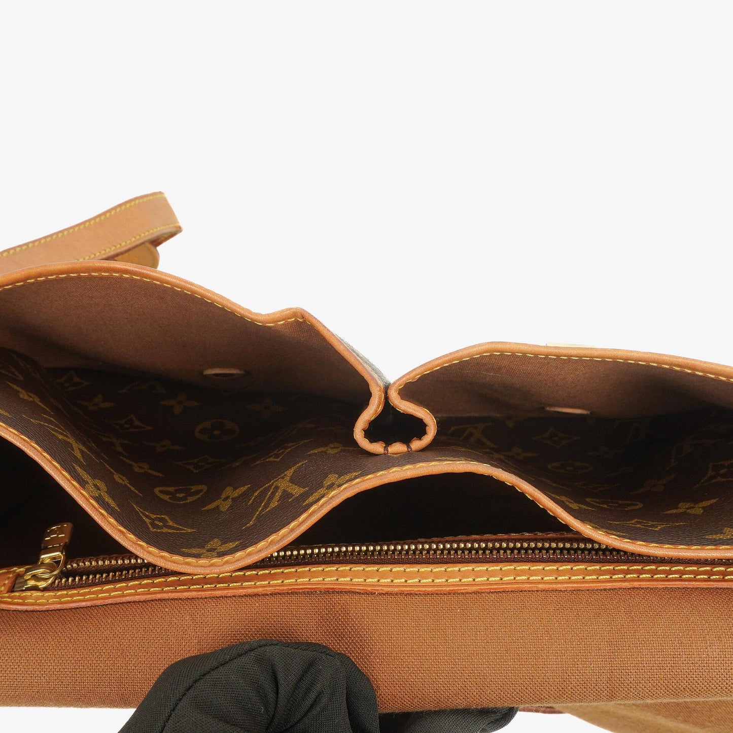 Louis Vuitton Sac Gibeciere GM aus Monogram Canvas