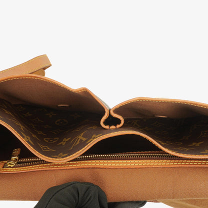 Louis Vuitton Sac Gibeciere GM aus Monogram Canvas