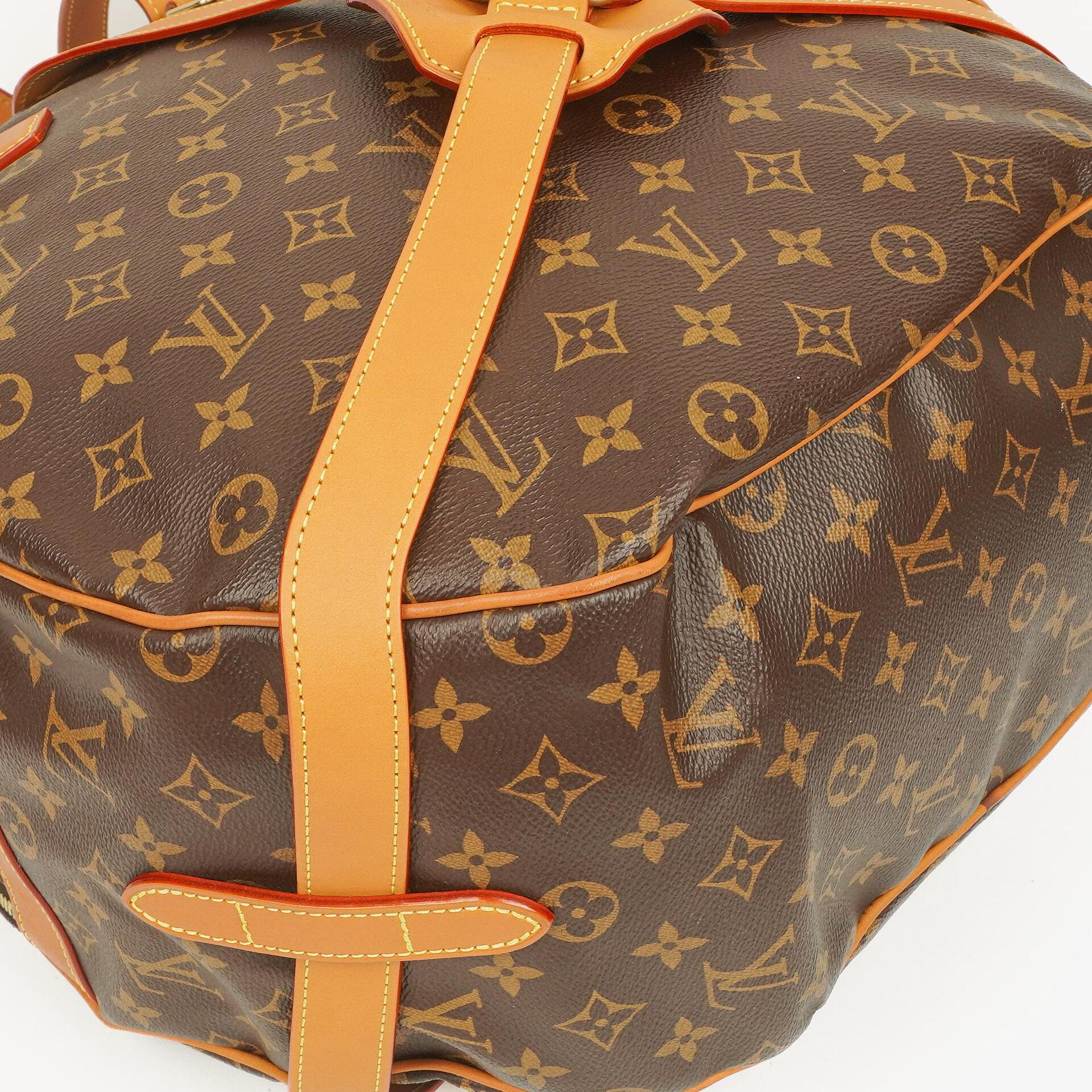 Louis Vuitton Soft Hat Trunk Tasche aus Monogram Canvas