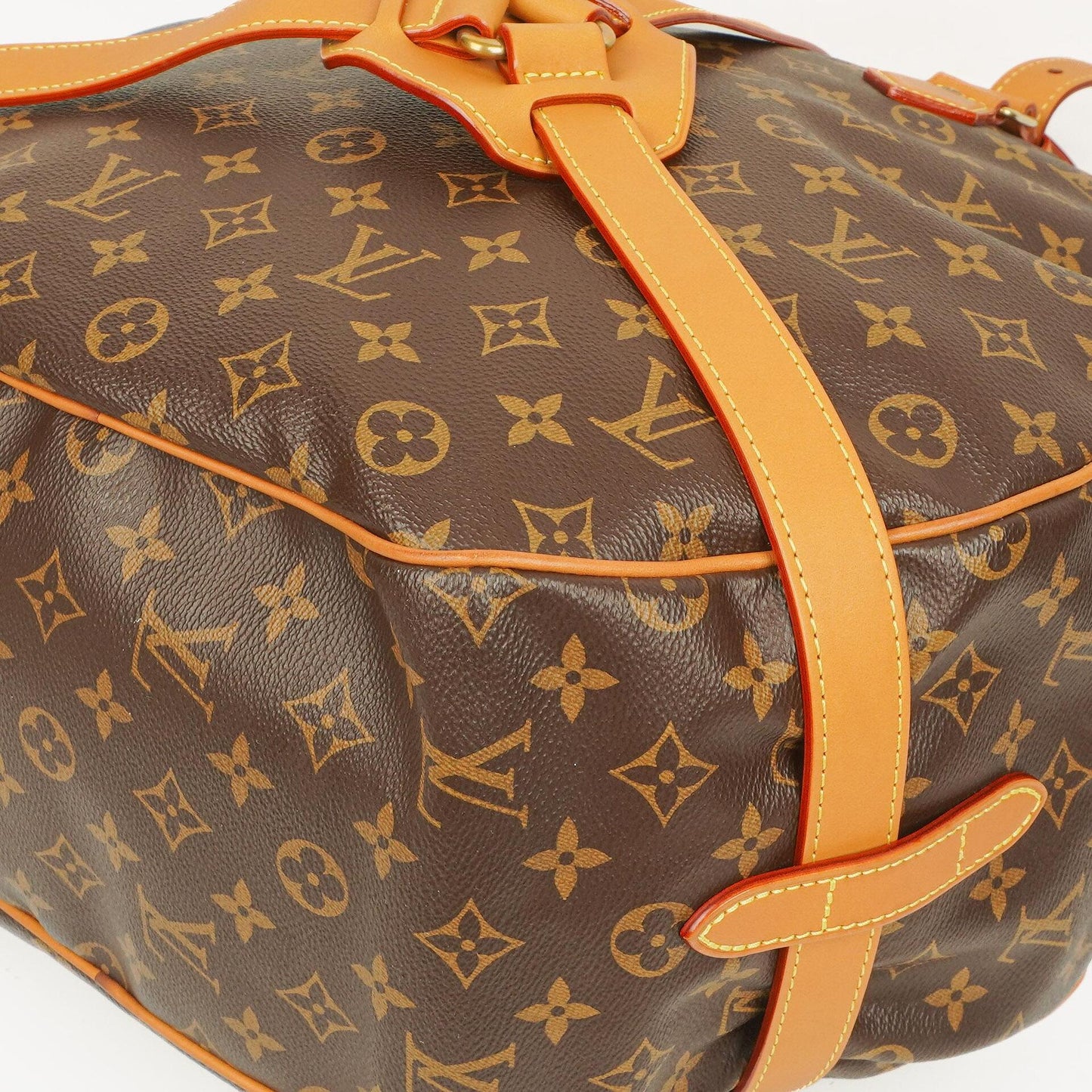 Louis Vuitton Soft Hat Trunk Tasche aus Monogram Canvas