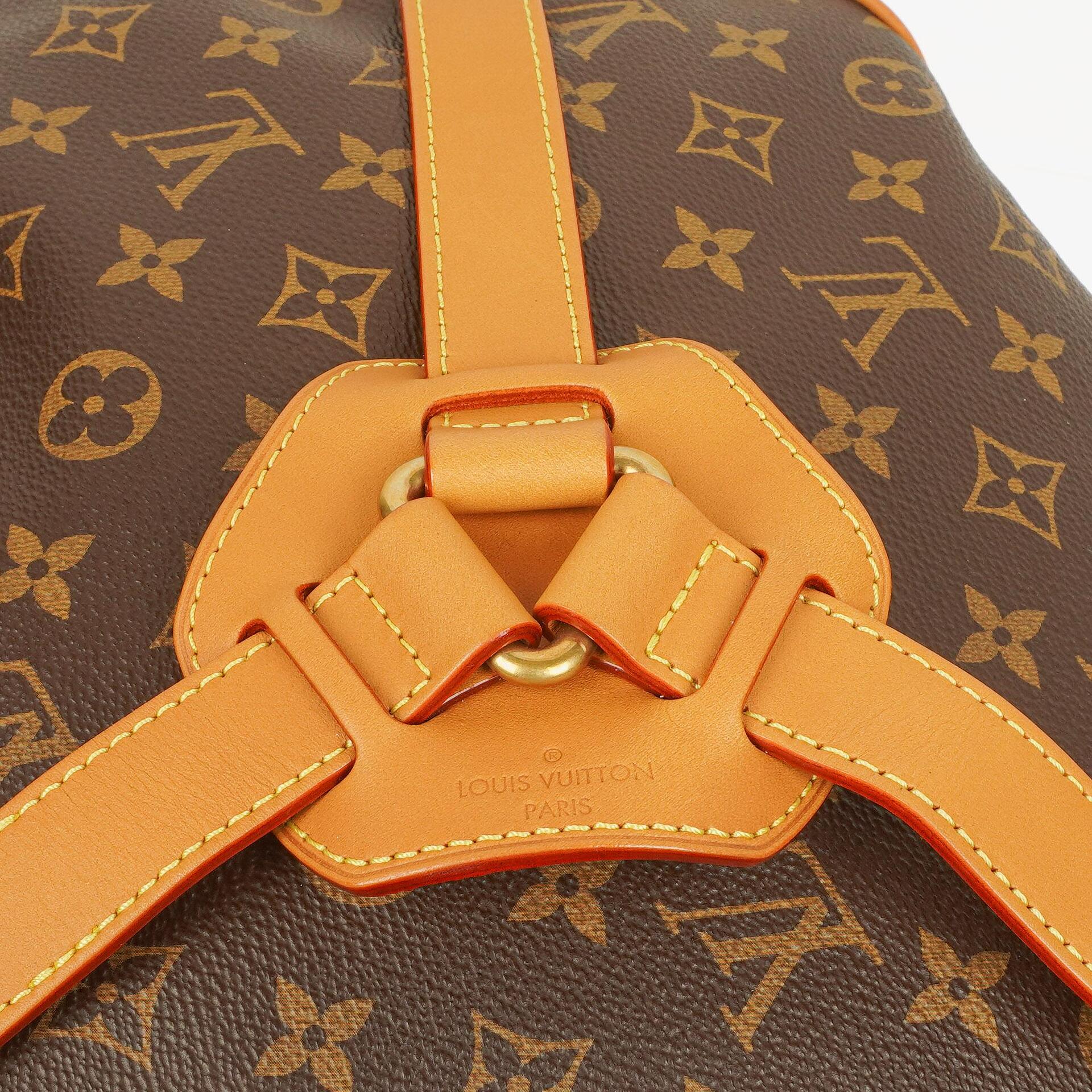 Louis Vuitton Soft Hat Trunk Tasche aus Monogram Canvas