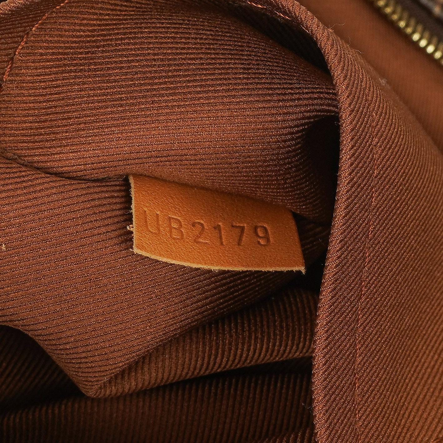 Louis Vuitton Soft Hat Trunk Tasche aus Monogram Canvas