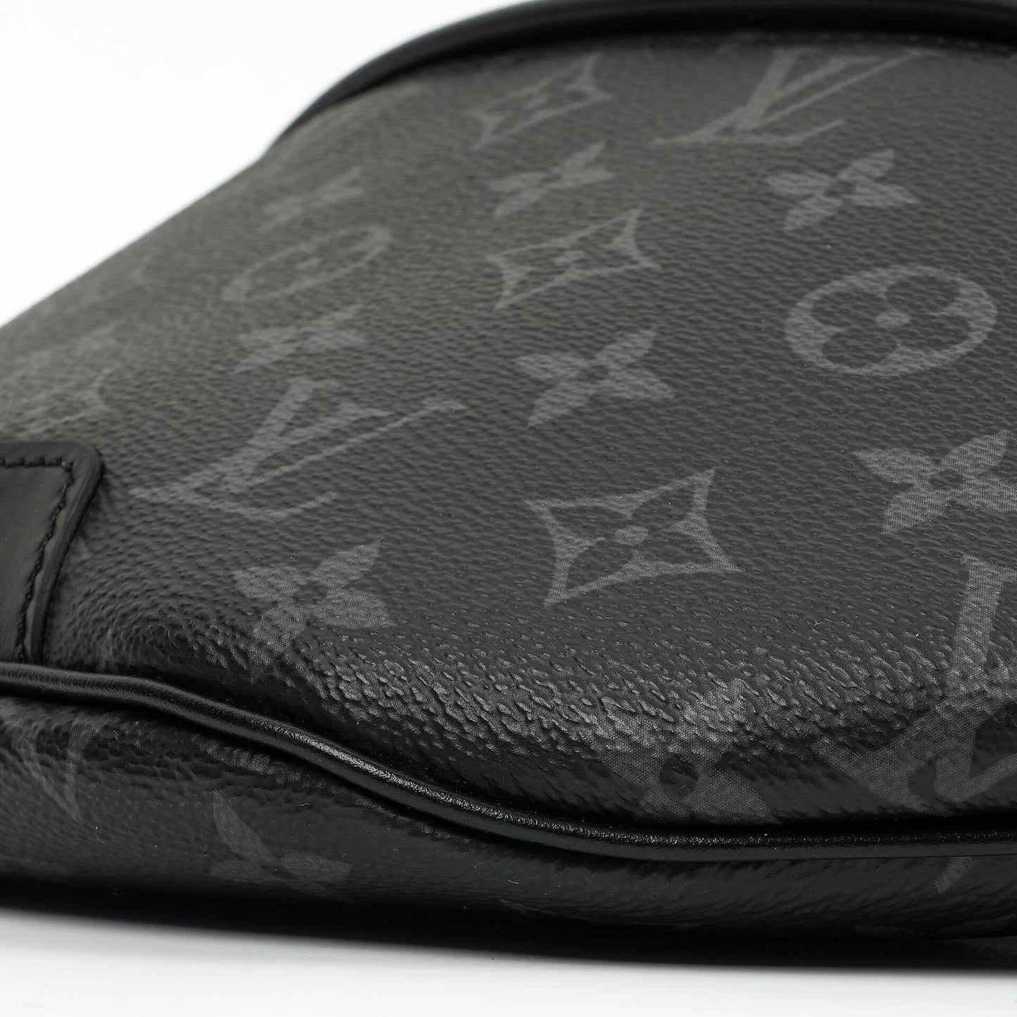 Louis Vuitton Monogram Eclipse Discovery Bumbag PM Gürteltasche Crossbody Tasche