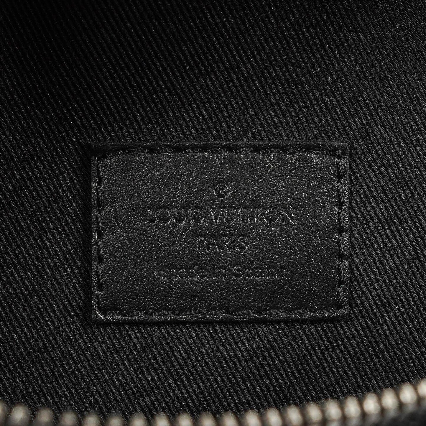 Louis Vuitton Monogram Eclipse Discovery Bumbag PM Gürteltasche Crossbody Tasche