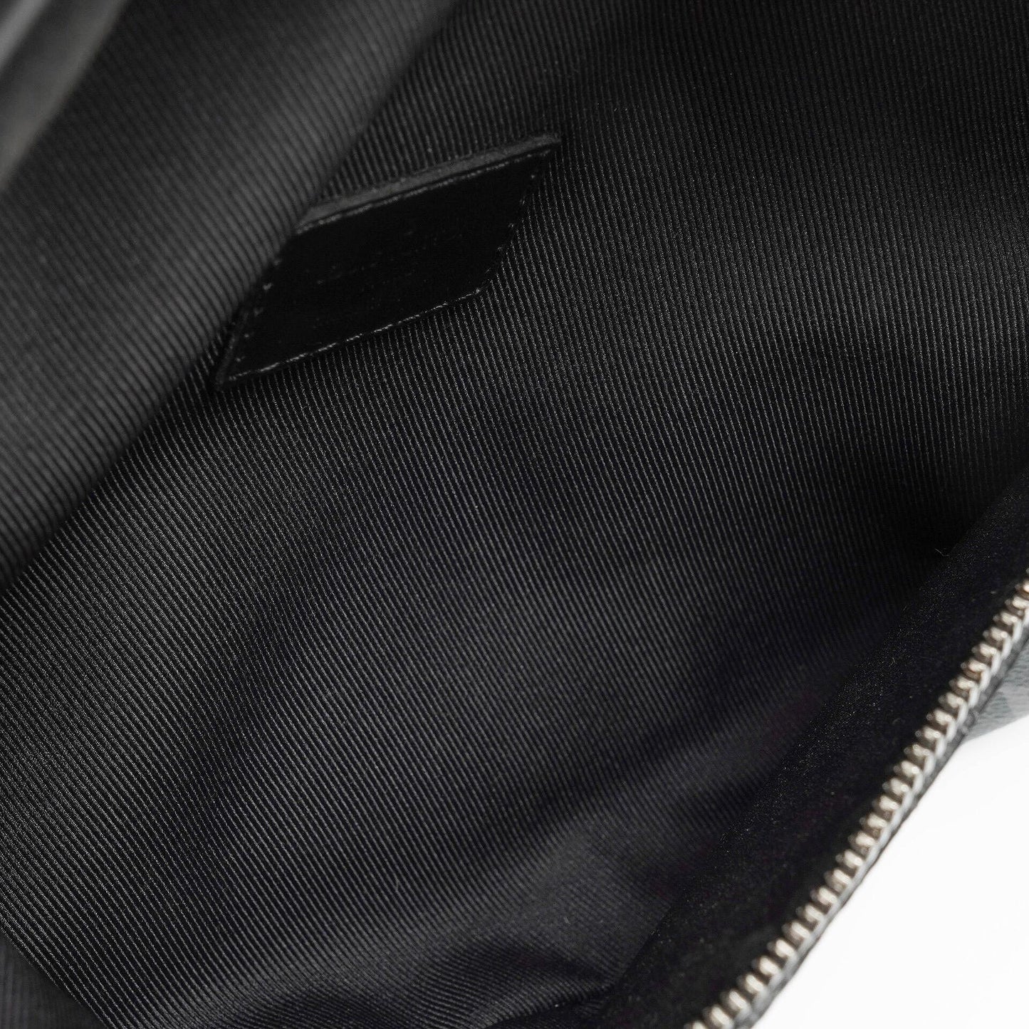 Louis Vuitton Monogram Eclipse Discovery Bumbag PM Gürteltasche Crossbody Tasche