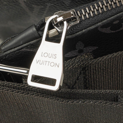 Louis Vuitton Explorer Bauchtasche aus Monogram Eclipse