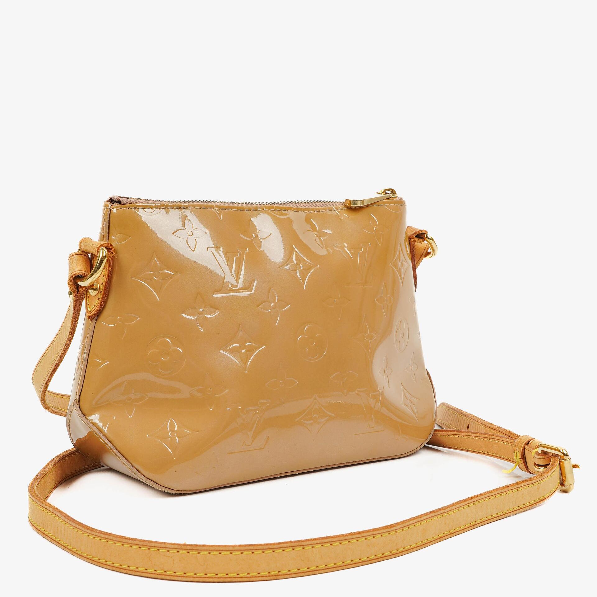 Louis Vuitton Minna Street Crossbody Tasche aus Monogram Vernis in Noisette, 2005