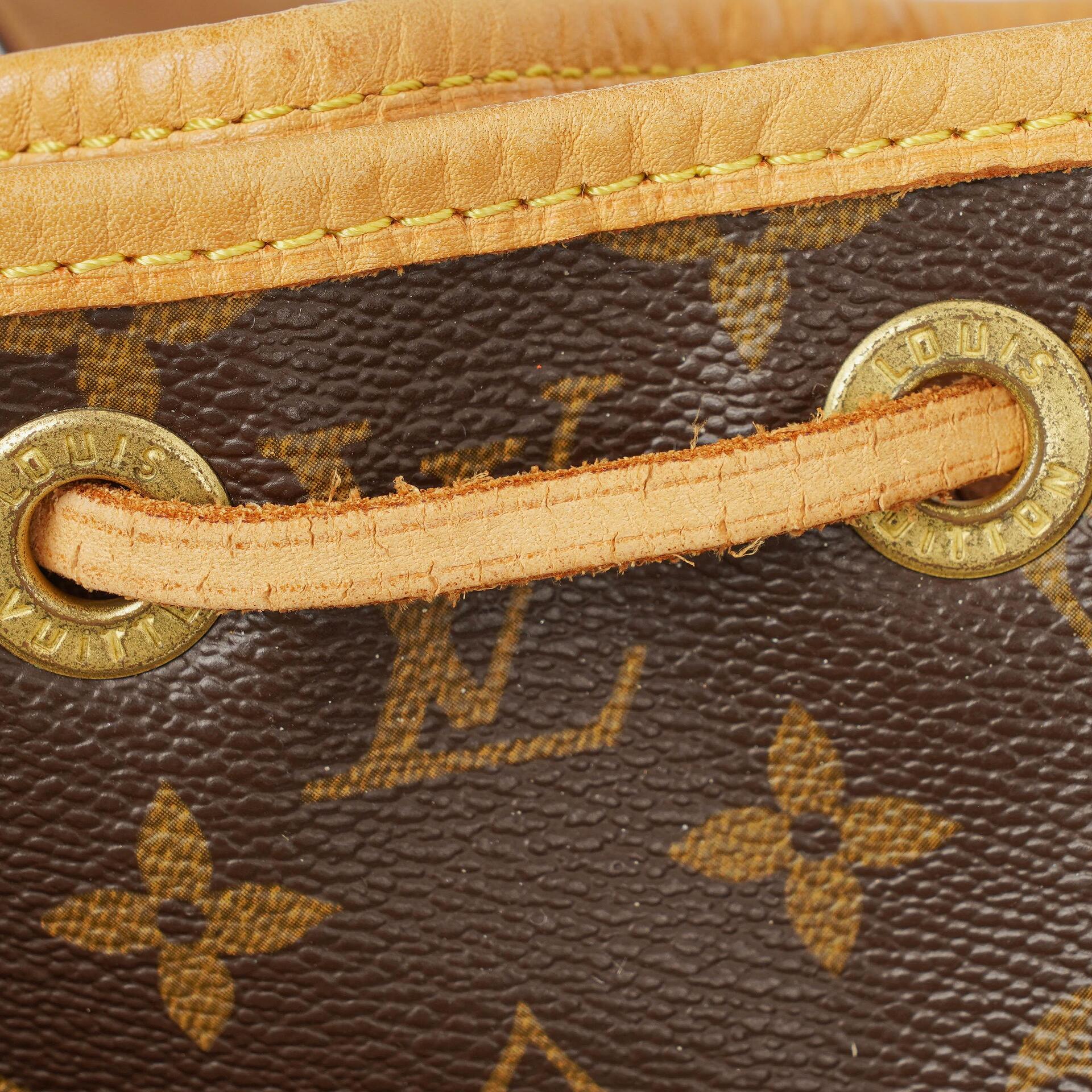 Louis Vuitton Montsouris MM Rucksack aus Monogram Canvas