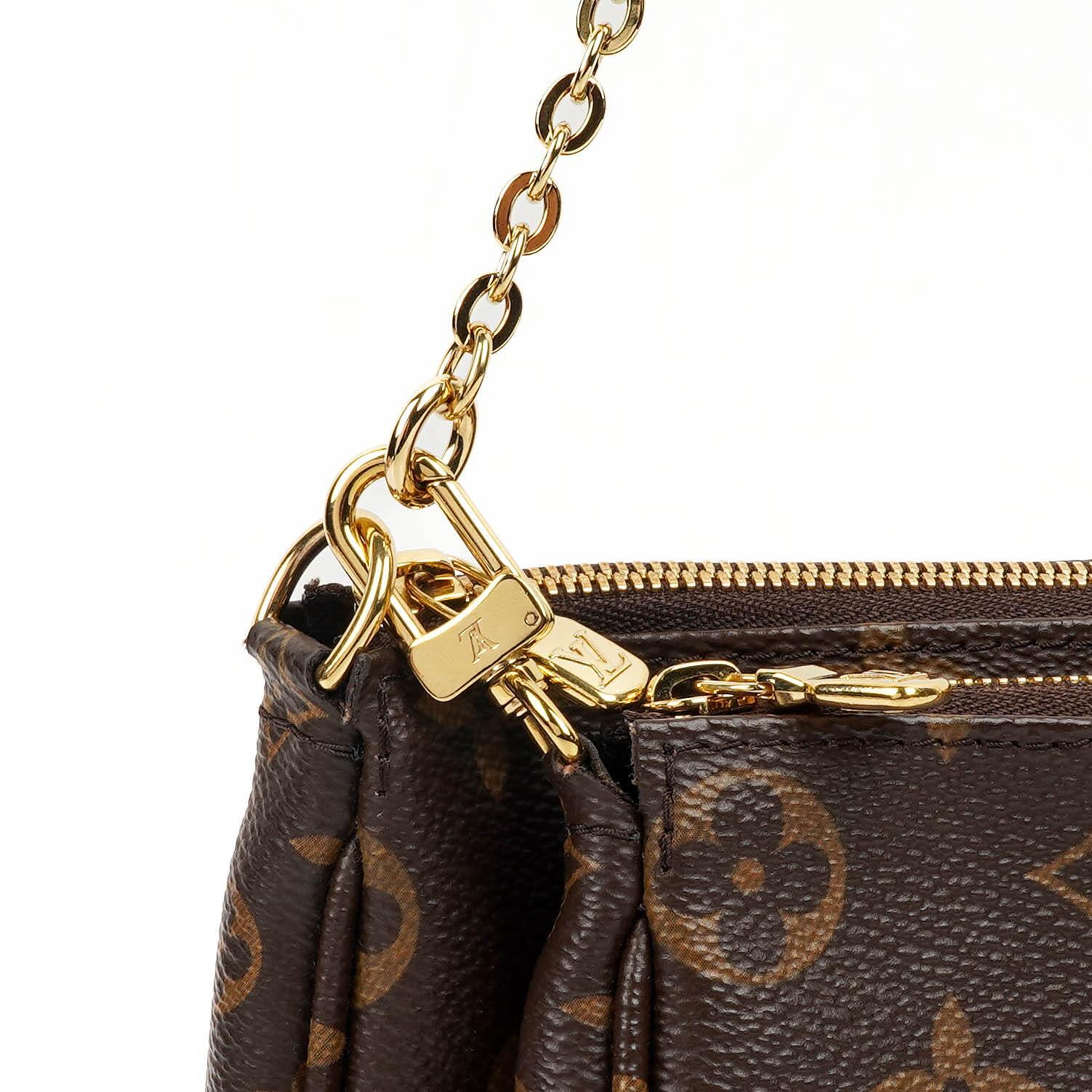 Louis Vuitton Multi Pochette Accessoires aus Monogram Canvas und Rose Clair Jacquard