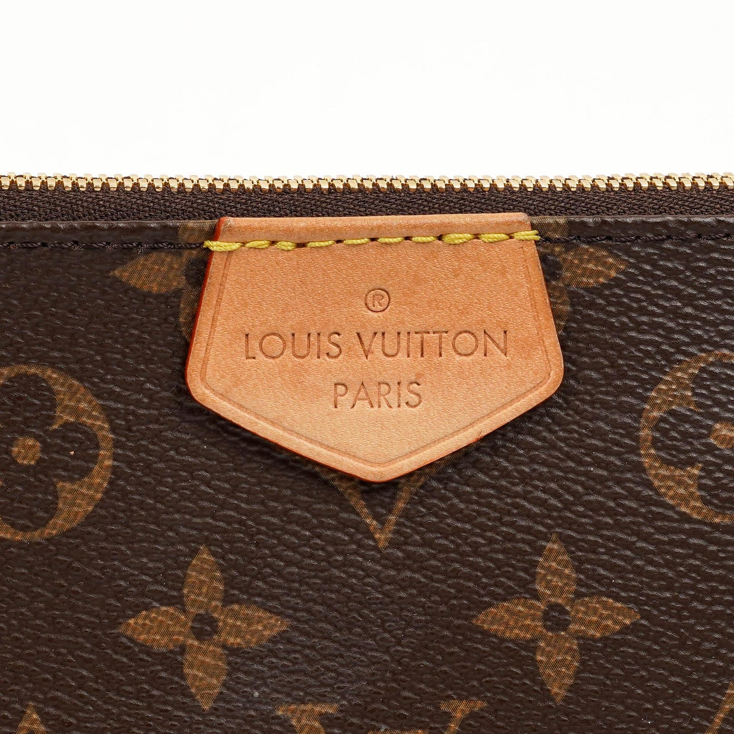 Louis Vuitton Multi Pochette Accessoires aus Monogram Canvas und Rose Clair Jacquard