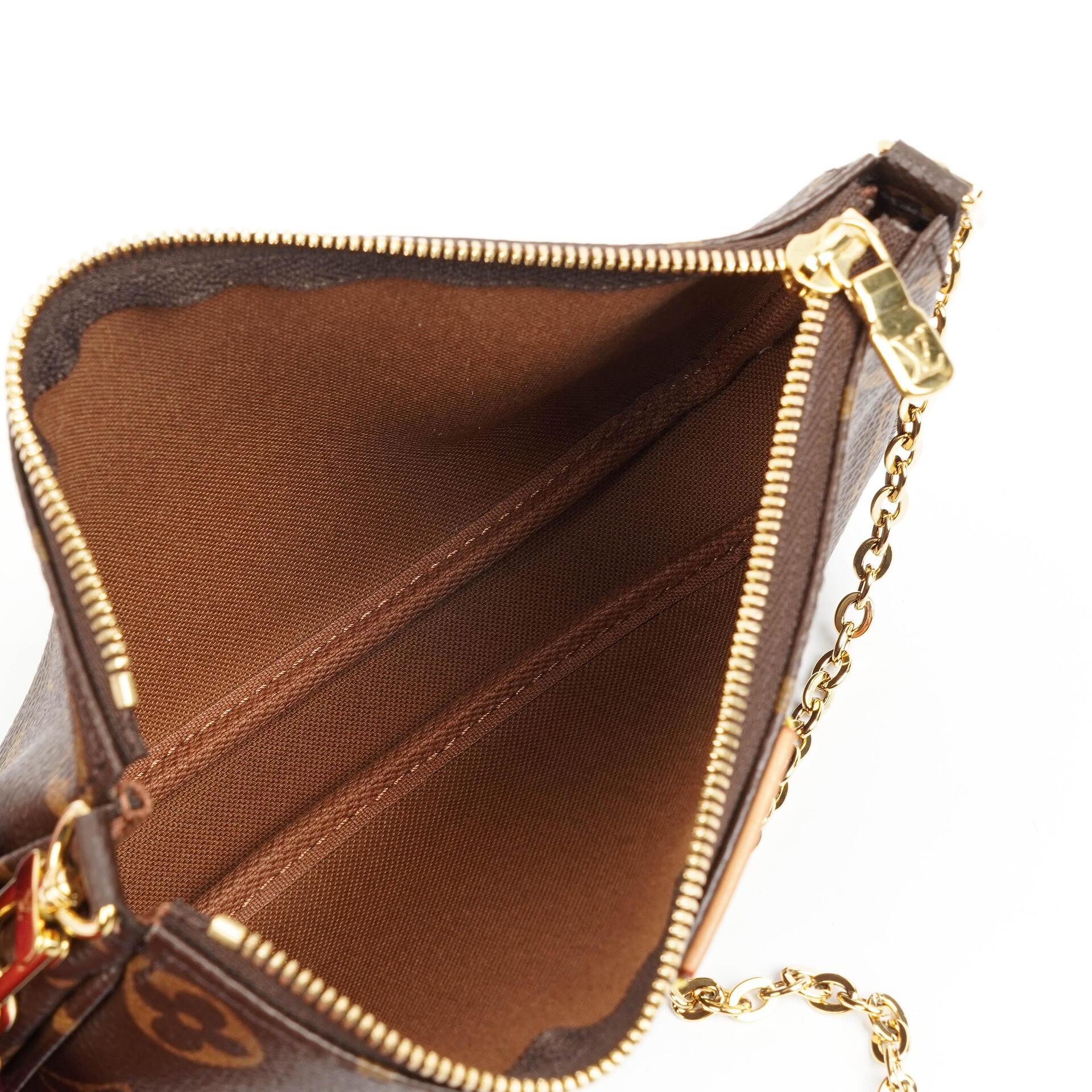 Louis Vuitton Multi Pochette Accessoires aus Monogram Canvas und Rose Clair Jacquard