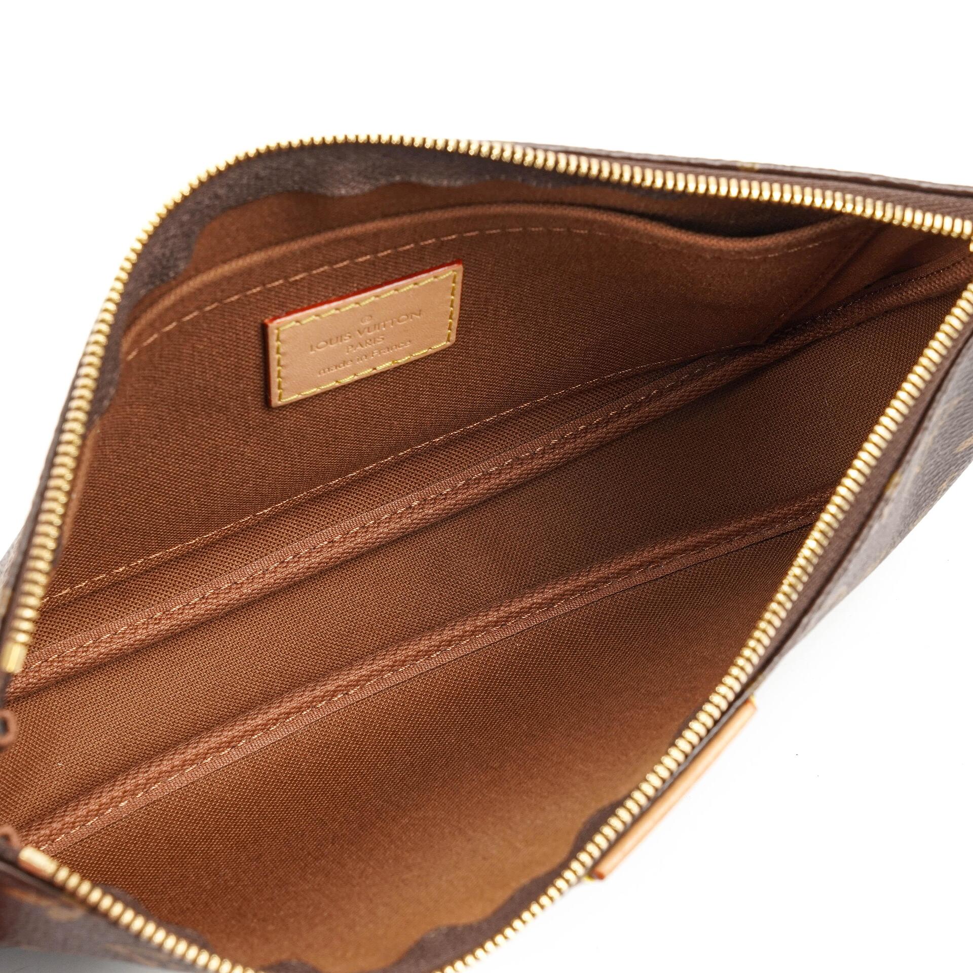 Louis Vuitton Multi Pochette Accessoires aus Monogram Canvas und Rose Clair Jacquard