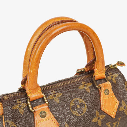 Louis Vuitton Nano Speedy Mini-Tasche aus Monogram Canvas