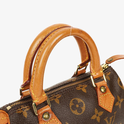 Louis Vuitton Nano Speedy Mini-Tasche aus Monogram Canvas