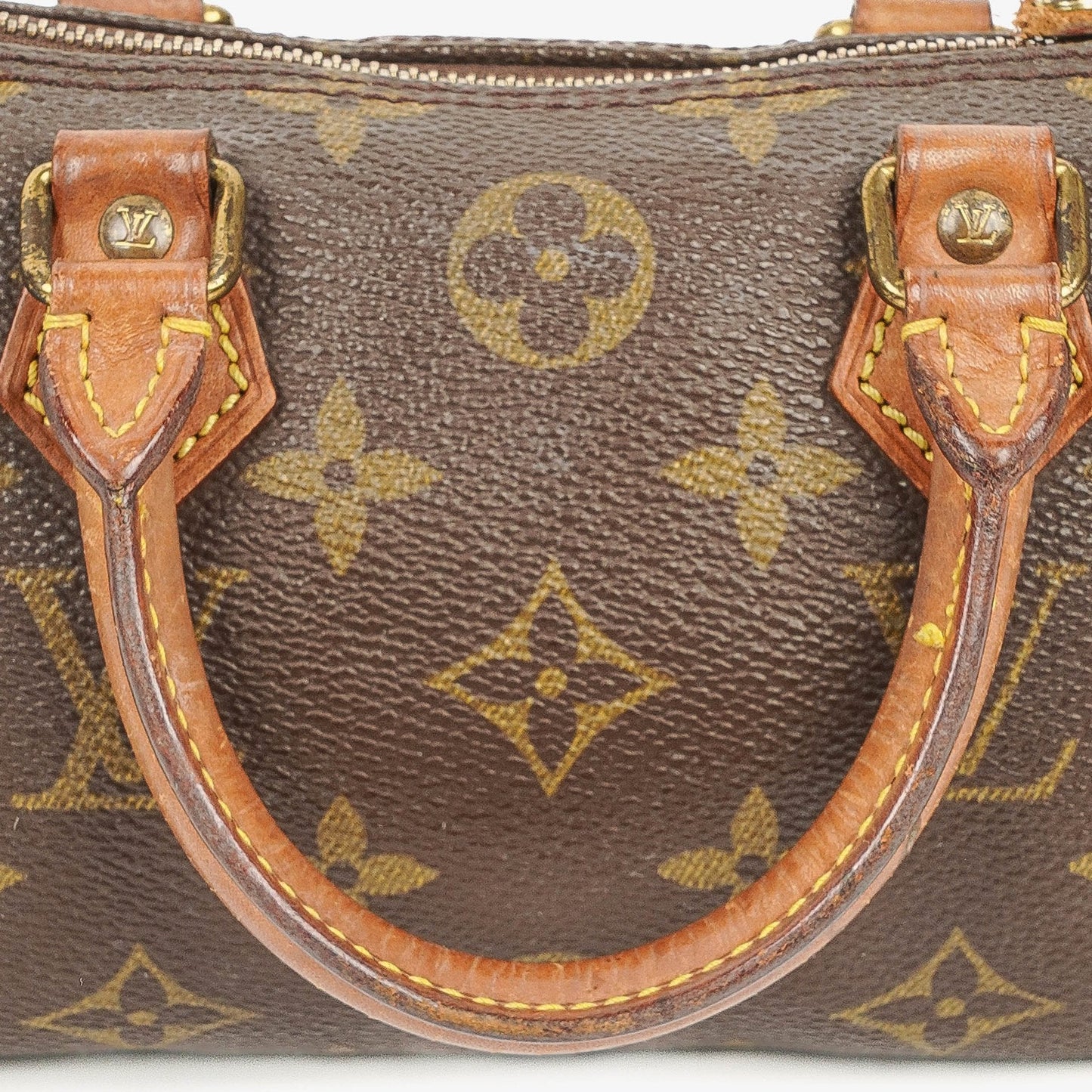 Louis Vuitton Nano Speedy Mini-Tasche aus Monogram Canvas