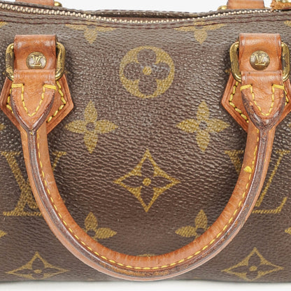 Louis Vuitton Nano Speedy Mini-Tasche aus Monogram Canvas