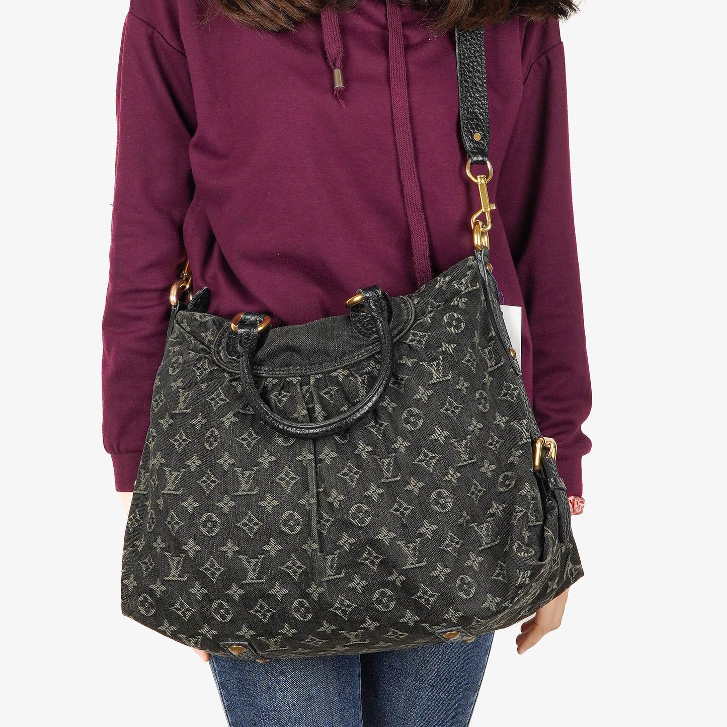 Louis Vuitton Neo Cabby GM Monogram Denim Tasche in Schwarz