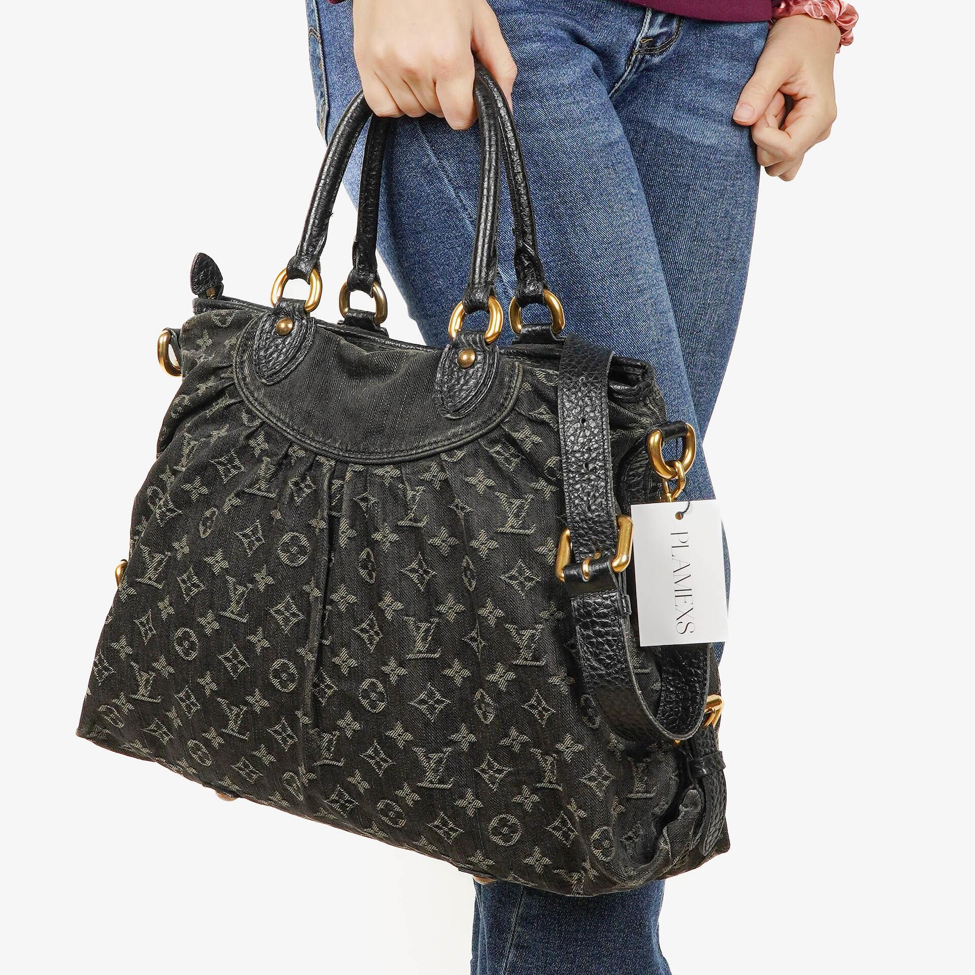Louis Vuitton Neo Cabby GM Monogram Denim Tasche in Schwarz
