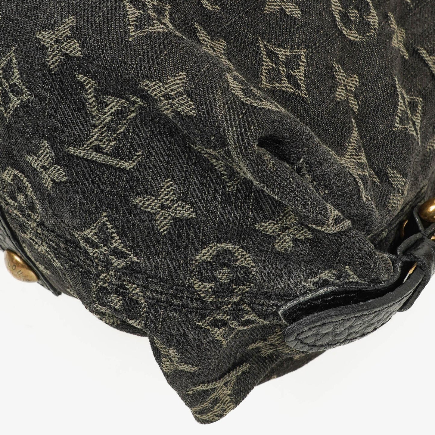 Louis Vuitton Neo Cabby GM Monogram Denim Tasche in Schwarz