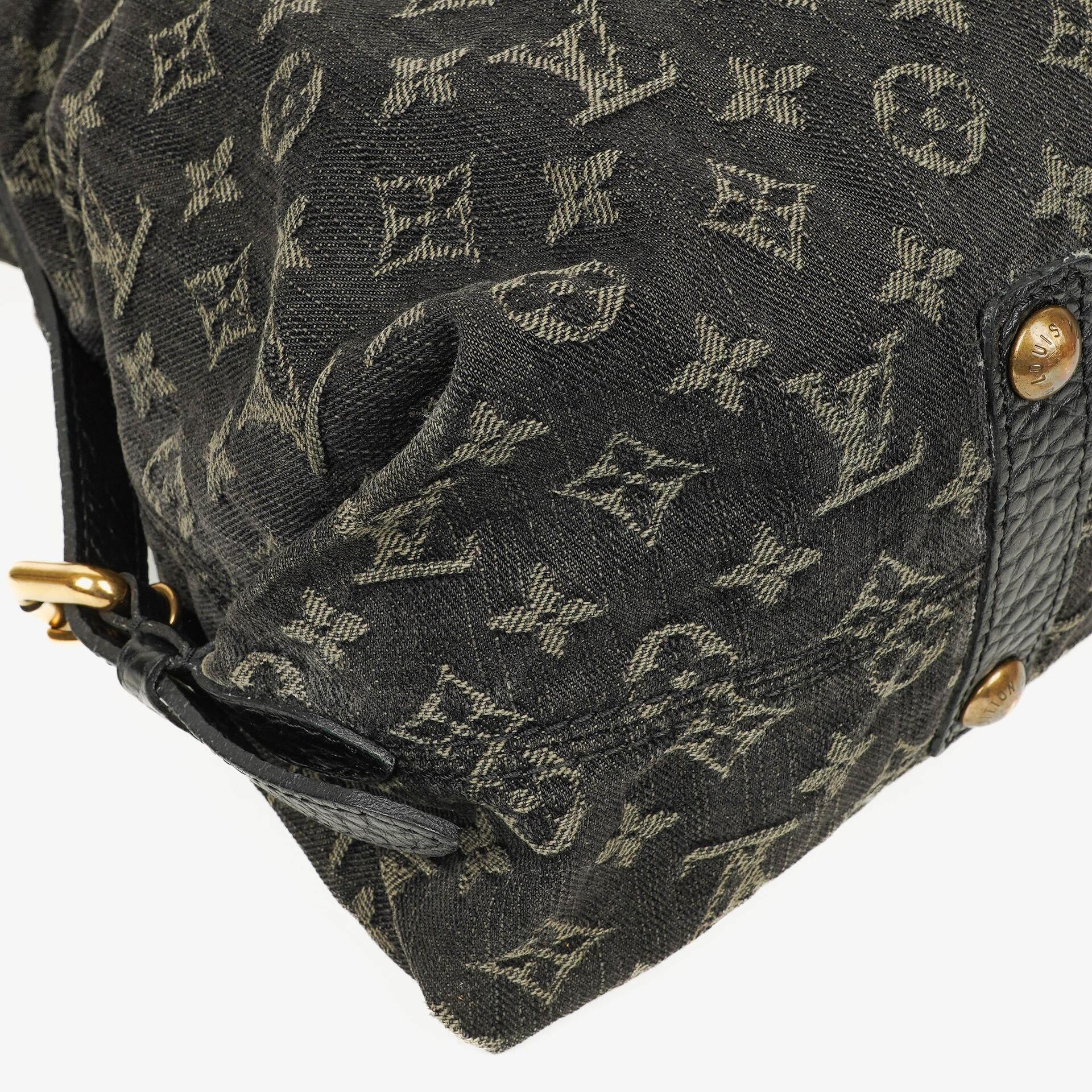 Louis Vuitton Neo Cabby GM Monogram Denim Tasche in Schwarz