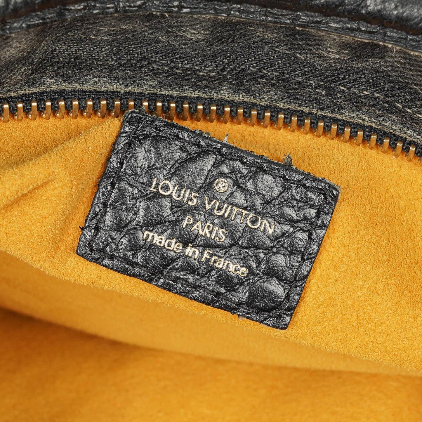 Louis Vuitton Neo Cabby GM Monogram Denim Tasche in Schwarz