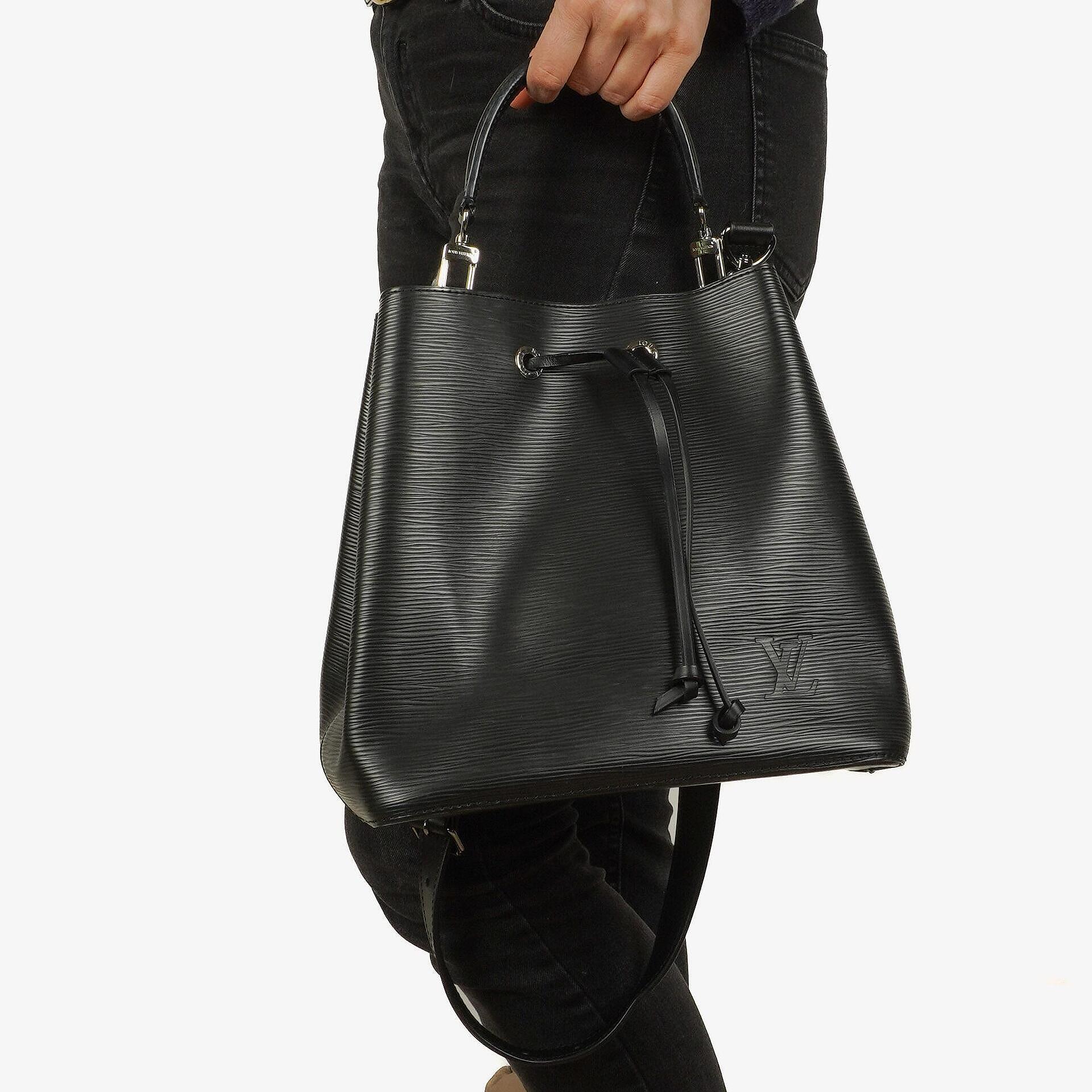 Louis Vuitton NéoNoé Bucket Tasche aus schwarzem Noir Epi Leder mit Kordelzug, 2020