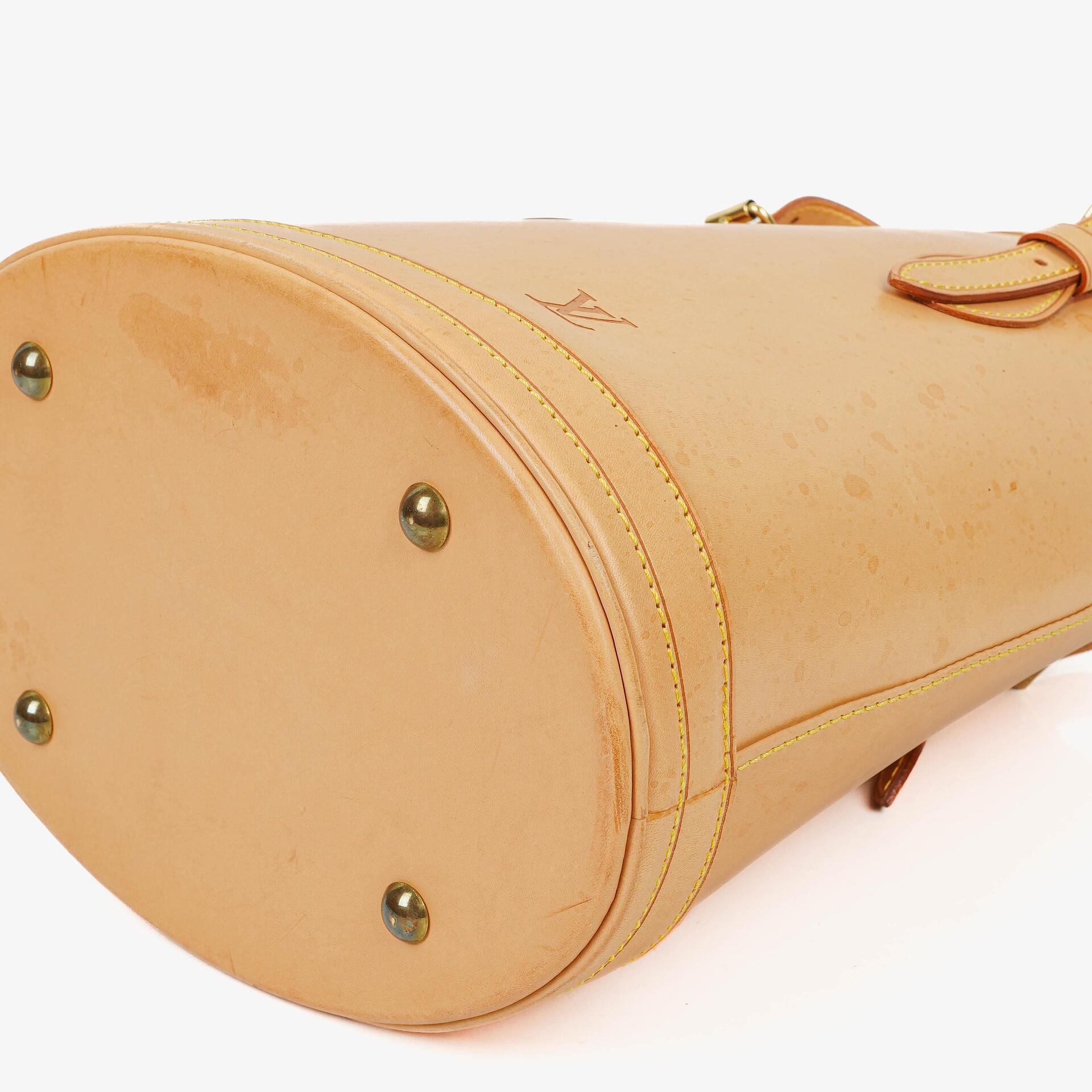 Louis Vuitton Petit Bucket in neutralem Vachetta