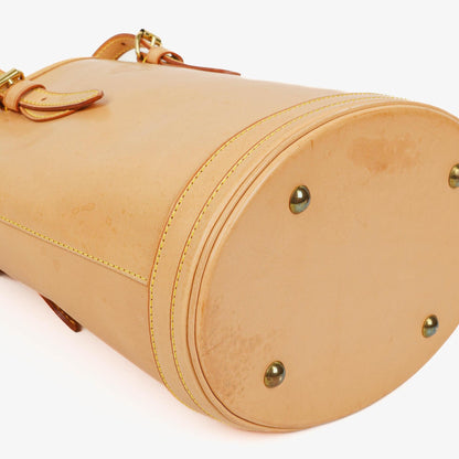Louis Vuitton Petit Bucket in neutralem Vachetta