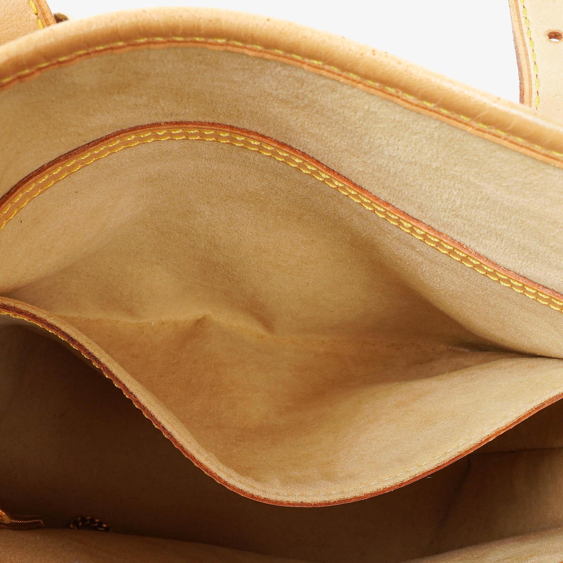 Louis Vuitton Petit Bucket in neutralem Vachetta