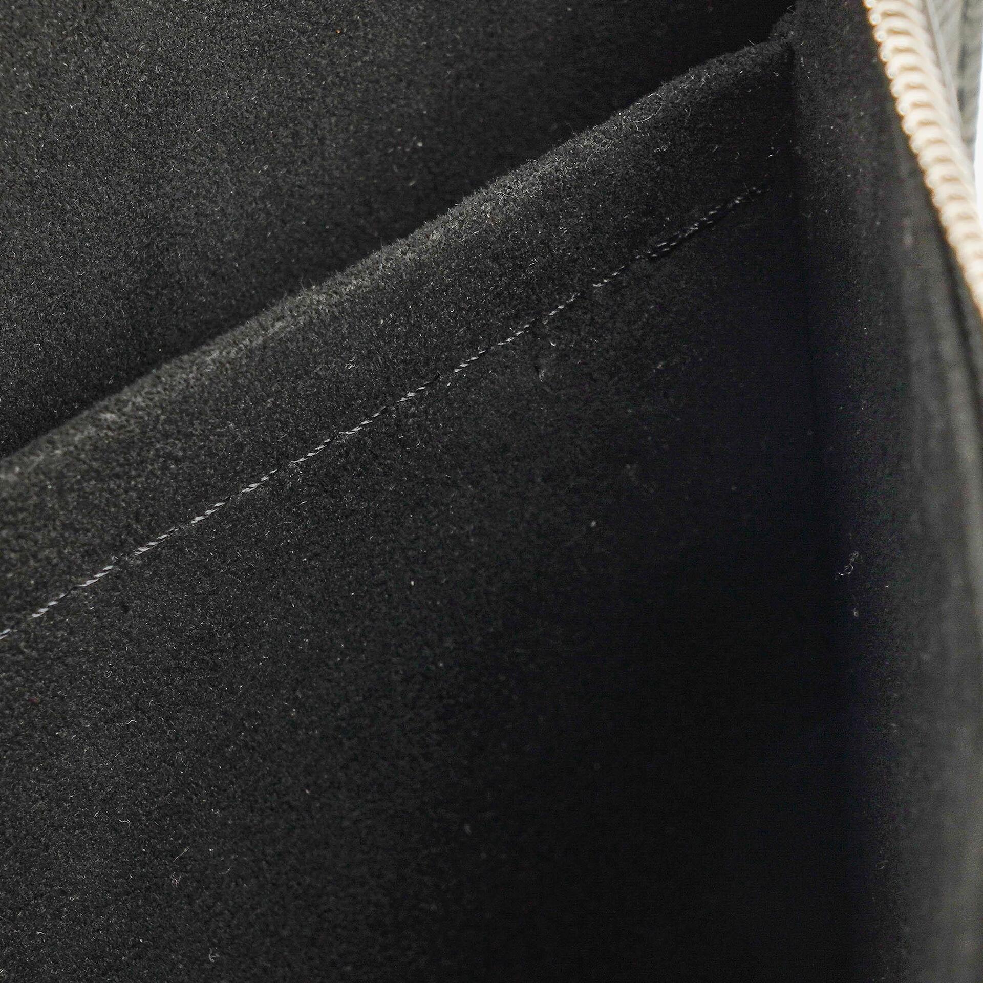 Louis Vuitton Neverfull Clutch Täschchen mit Reißverschluss aus schwarzem Epi Leder