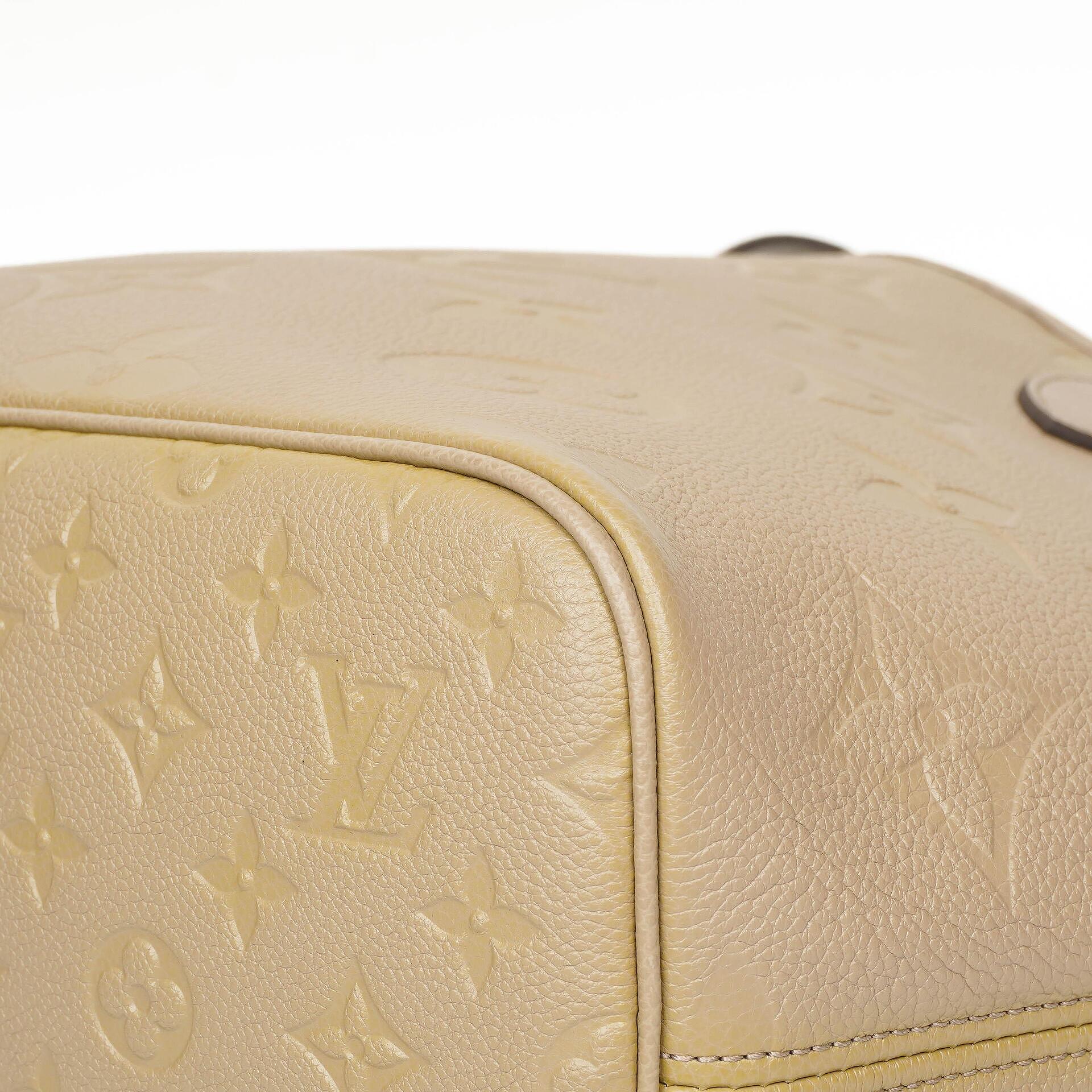 Louis Vuitton Neverfull MM Tragetasche aus beigem Empreinte Leder