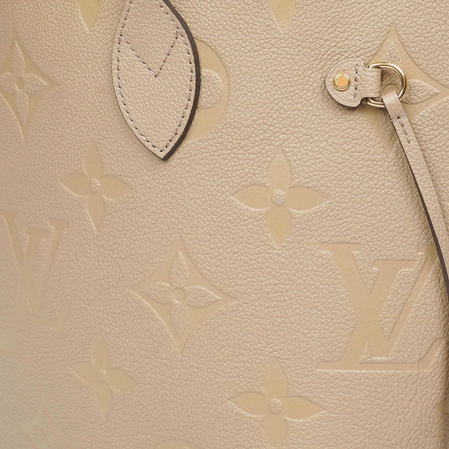 Louis Vuitton Neverfull MM Tragetasche aus beigem Empreinte Leder