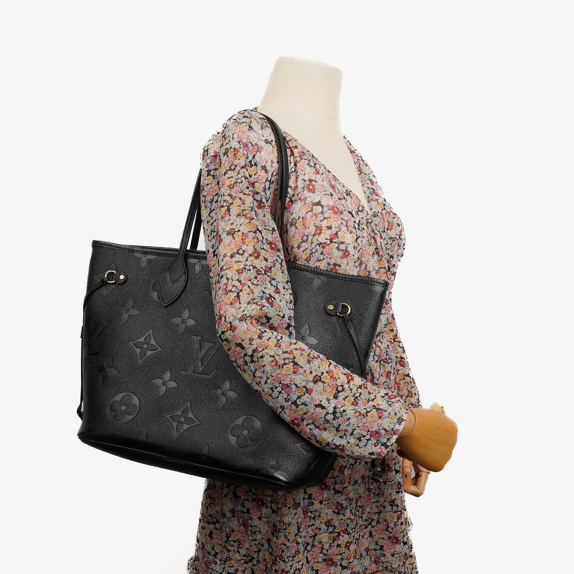 Louis Vuitton Neverfull MM Tragetasche aus schwarzem Empreinte Leder