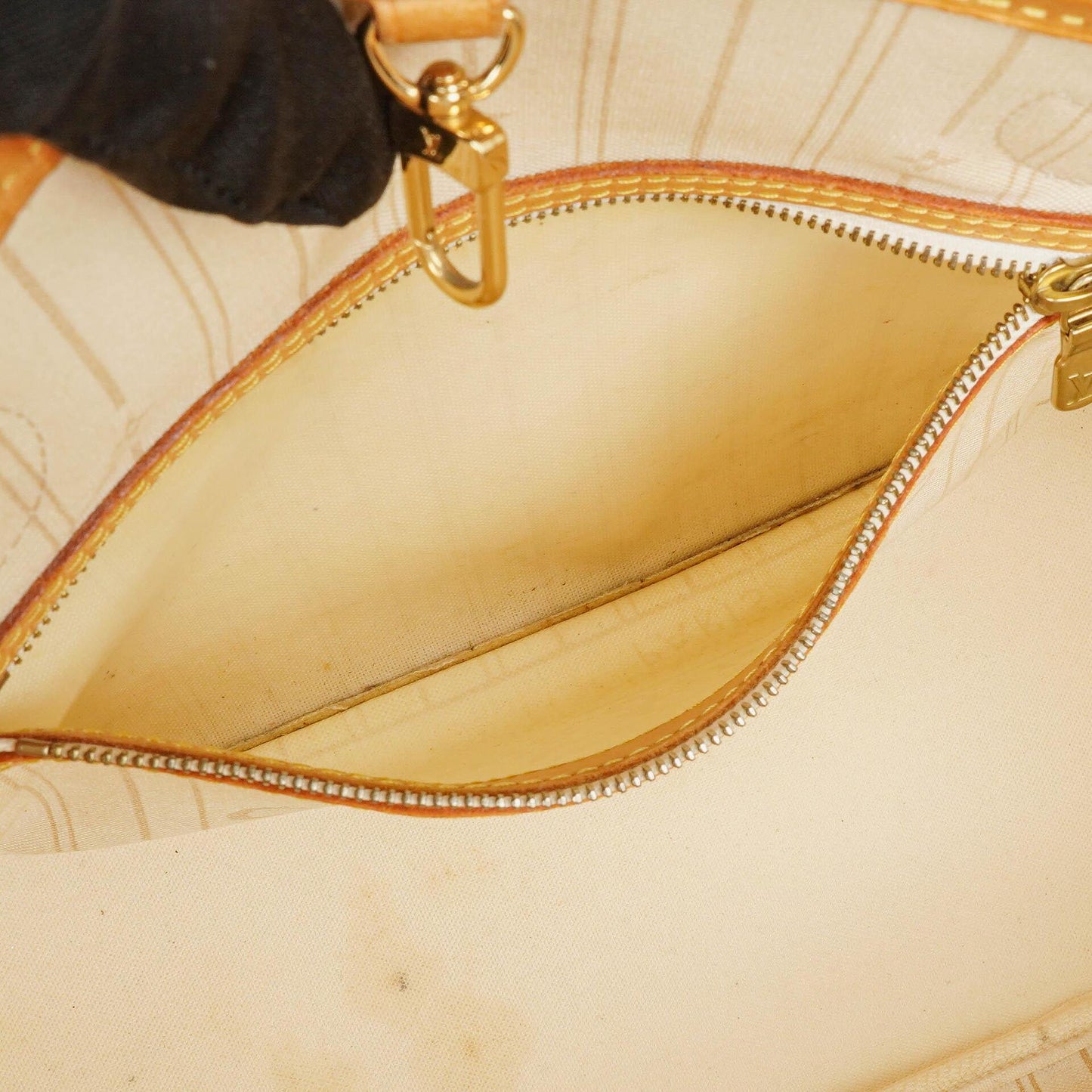 Louis Vuitton Neverfull PM Tote Bag aus Damier Azur Canvas