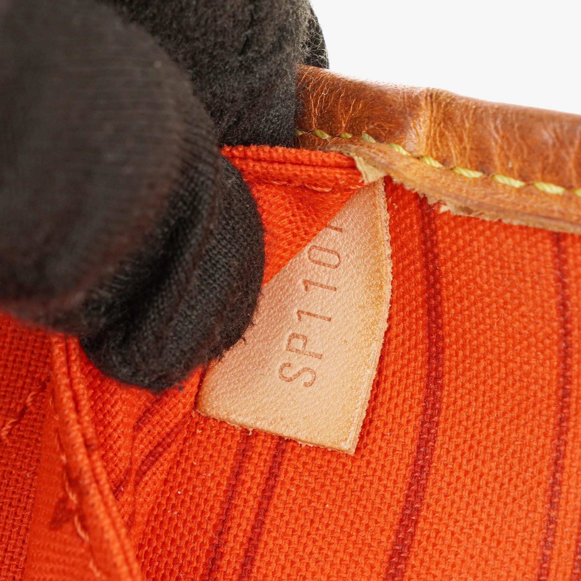 Louis Vuitton Neverfull PM Tote Bag aus Monogram Canvas