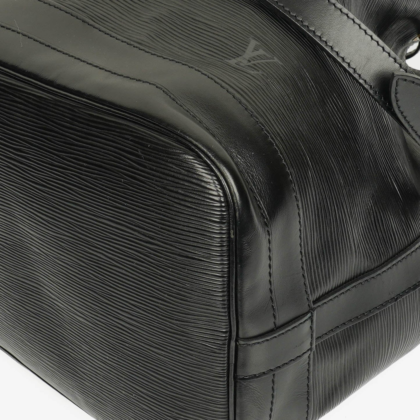 Louis Vuitton Noé GM Schultertasche aus schwarzem Epi Leder