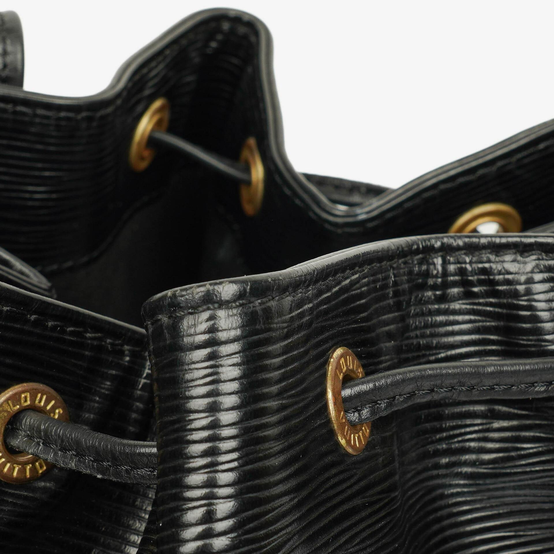 Louis Vuitton Noe GM Schwarze EPI Leder Schultertasche