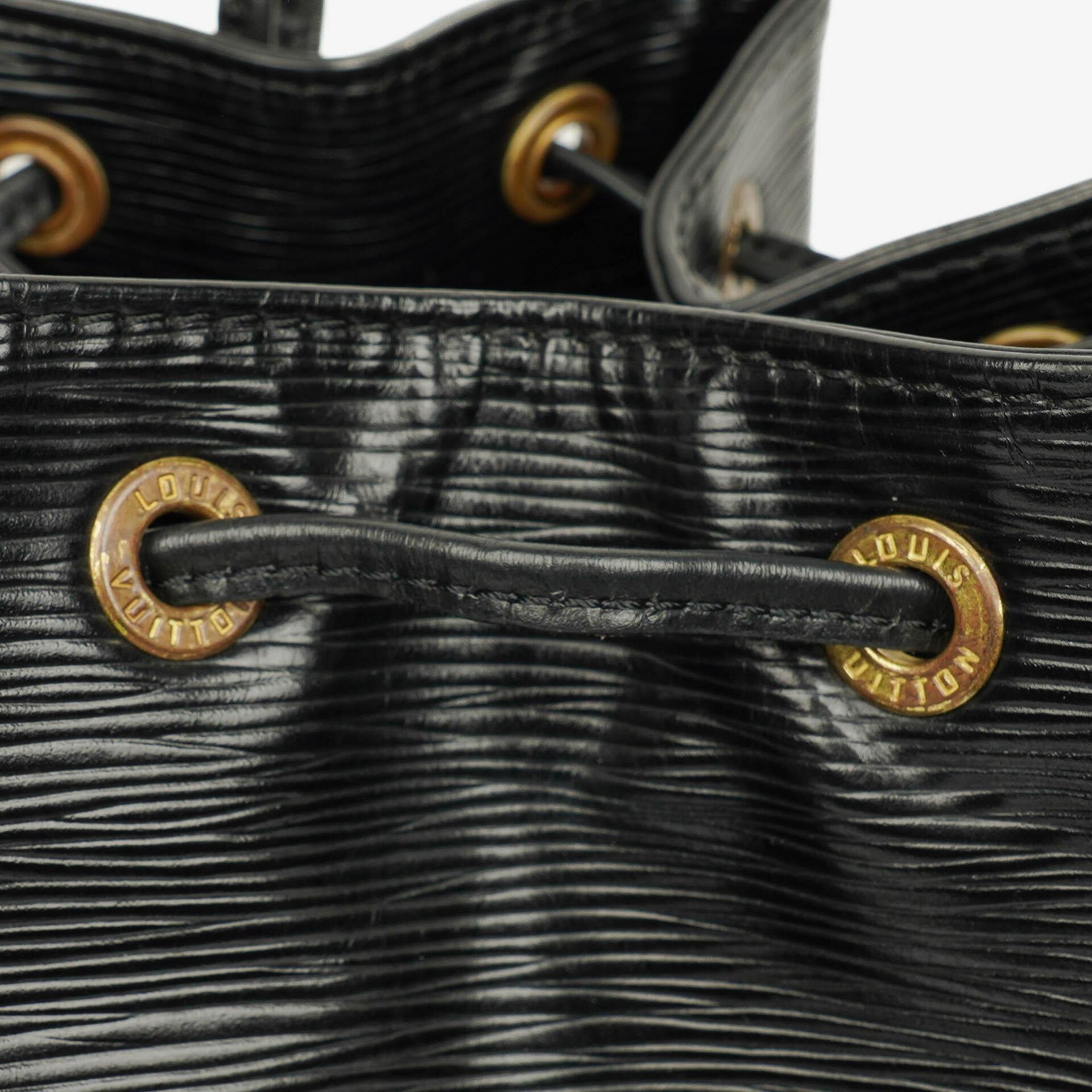 Louis Vuitton Noe GM Schwarze EPI Leder Schultertasche