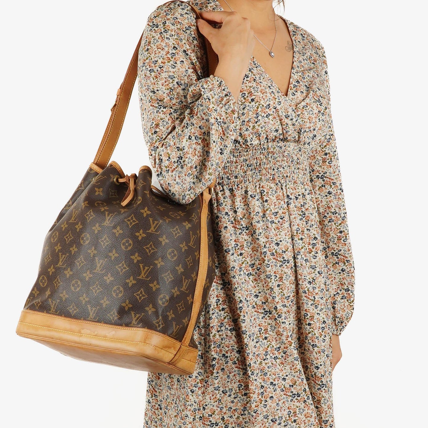 Louis Vuitton Noe GM Monogram Canvas Schultertasche