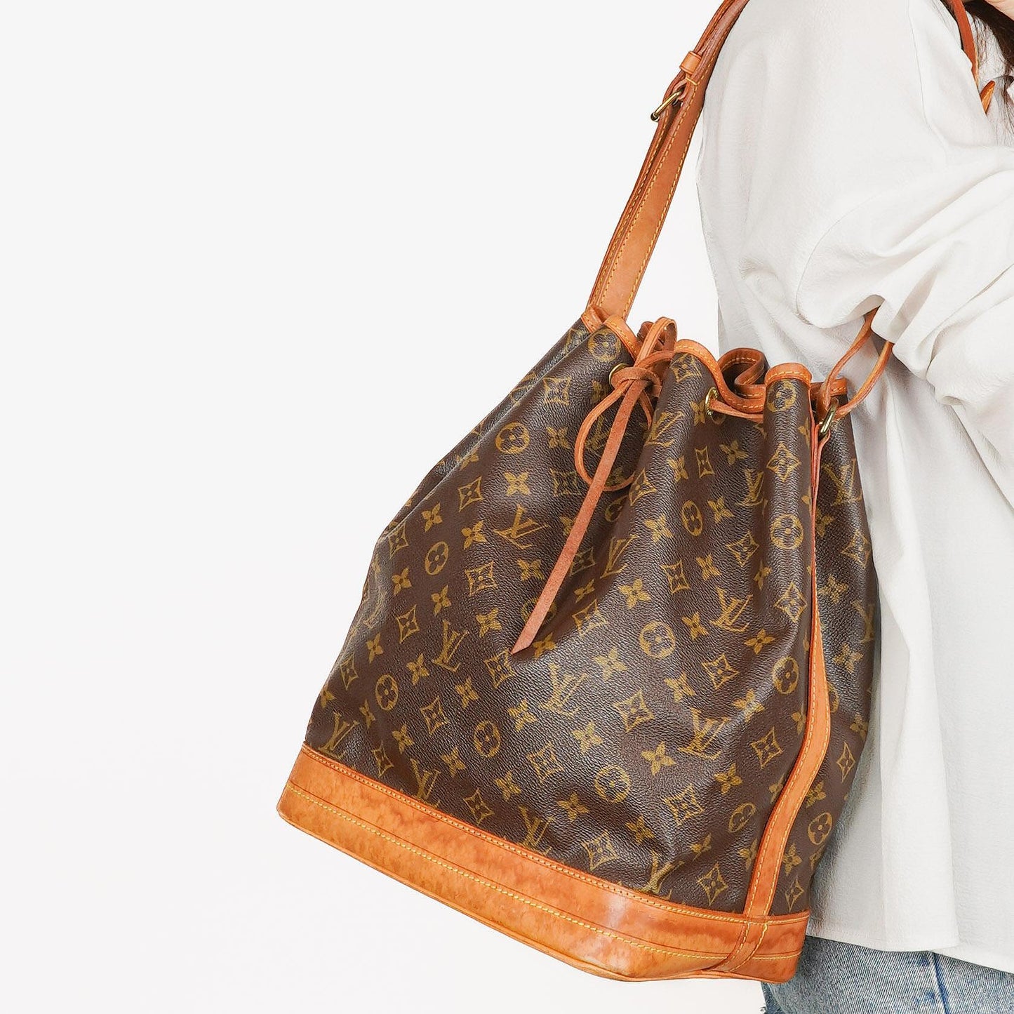 Louis Vuitton Noé GM Schultertasche aus Monogramm Canvas