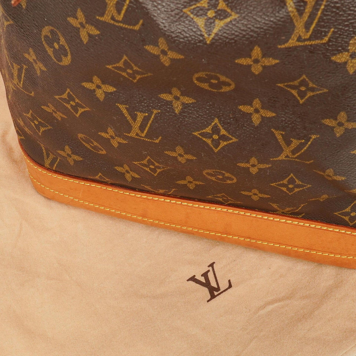 Louis Vuitton Noe GM Schultertasche aus Monogram Canvas