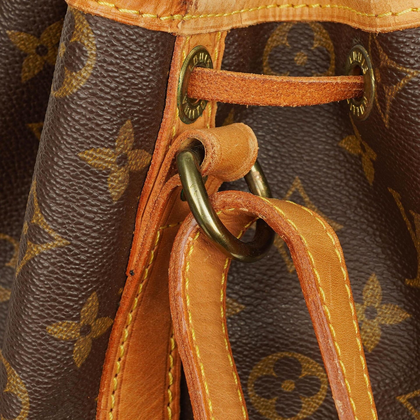 Louis Vuitton Noe GM Schultertasche aus Monogramm Canvas