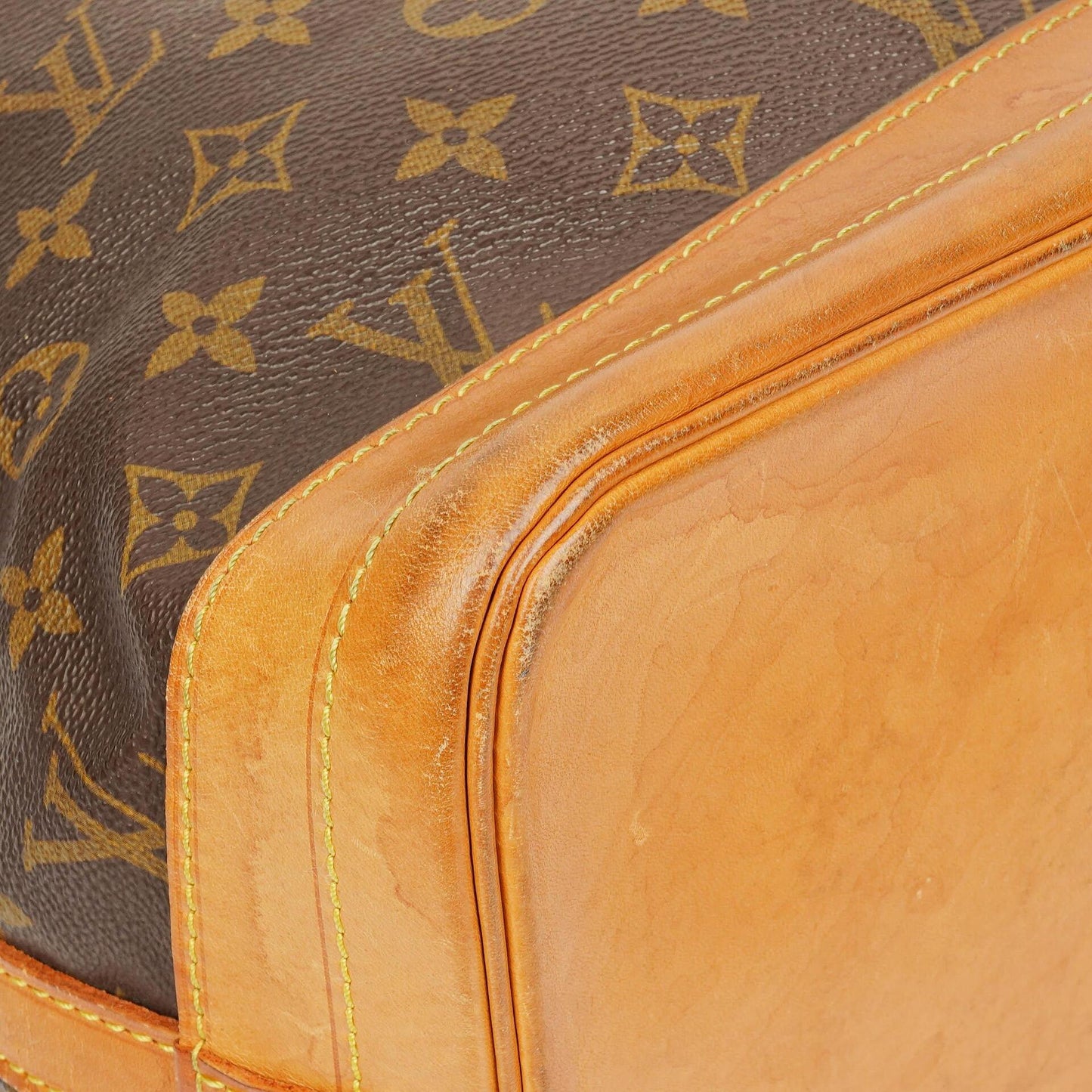 Louis Vuitton Noe GM Schultertasche aus Monogramm Canvas