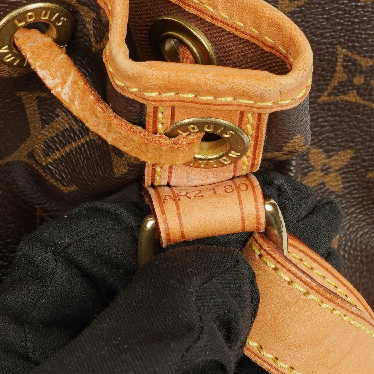 Louis Vuitton Noé GM Schultertasche aus Monogram Canvas