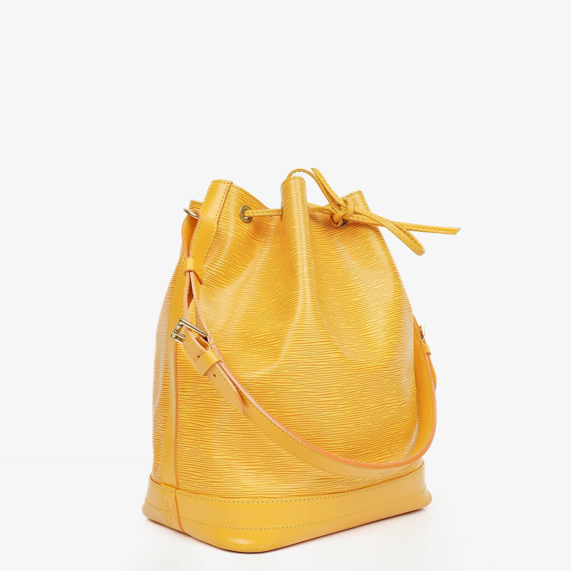 Louis Vuitton Noe GM Schultertasche aus gelbem Epi Leder
