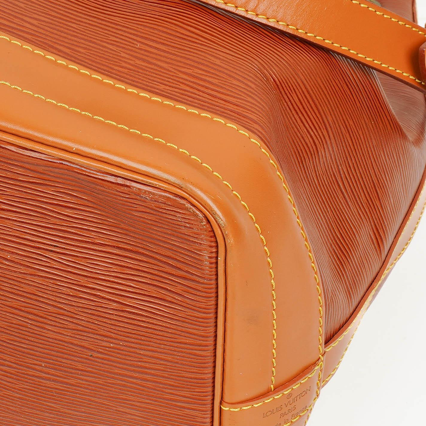 Louis Vuitton Noe Grande GM Schultertasche aus zweifarbigem Epi Leder