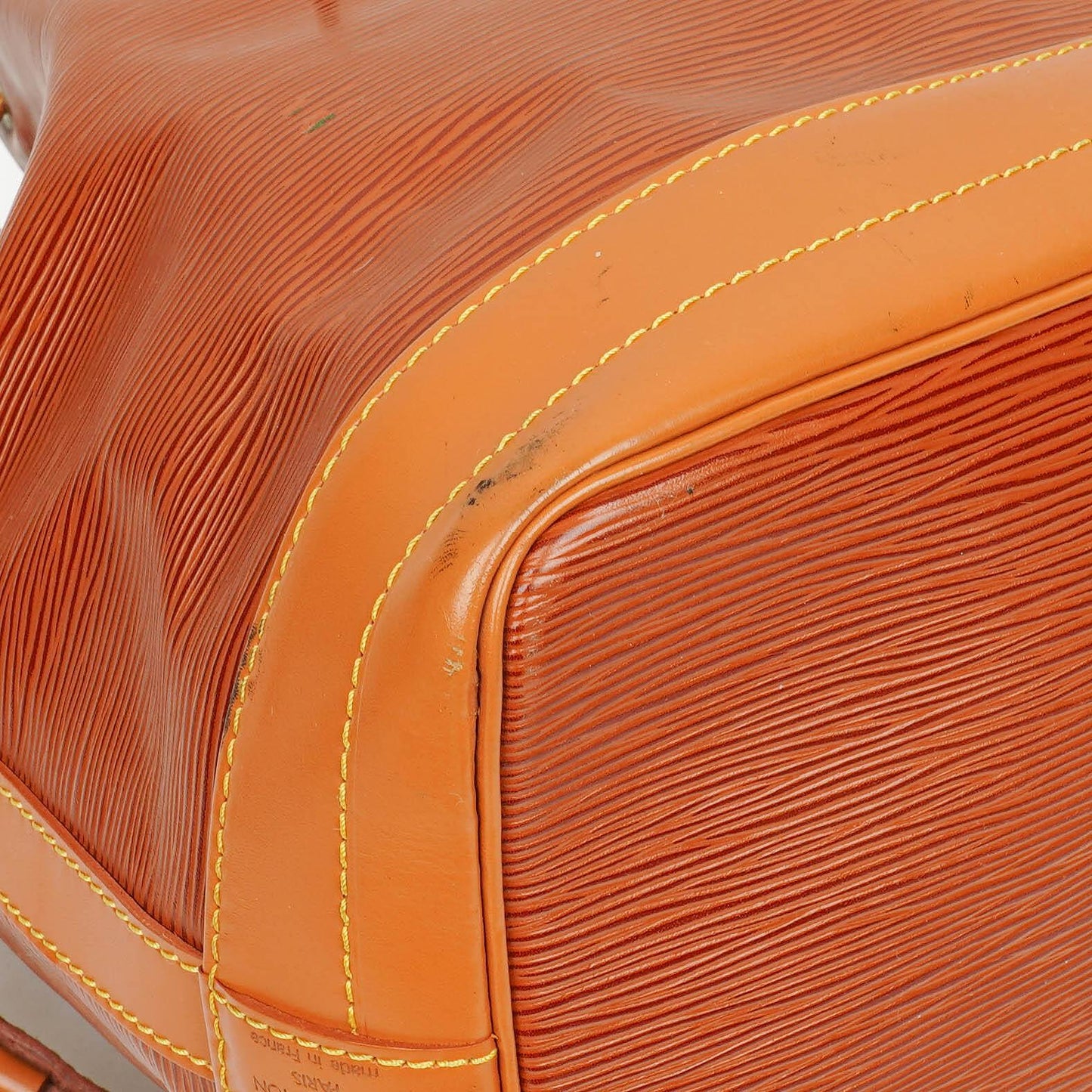 Louis Vuitton Noe Grande GM Schultertasche aus zweifarbigem Epi Leder