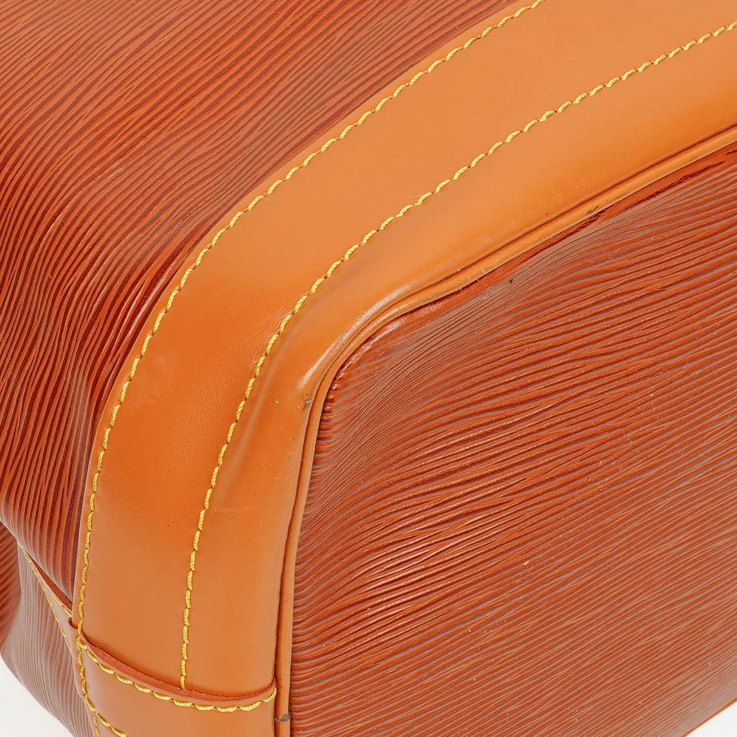 Louis Vuitton Noe Grande GM Schultertasche aus zweifarbigem Epi Leder